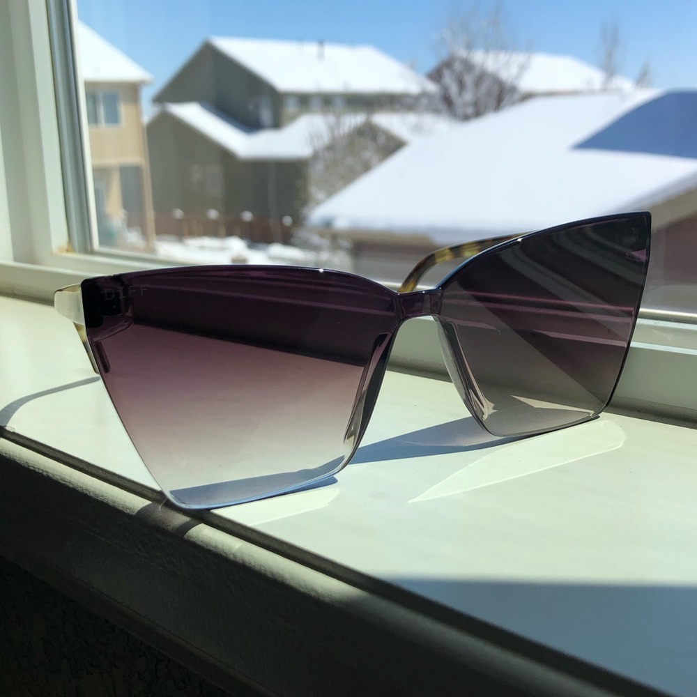 DIFF Goldie Sunglasses